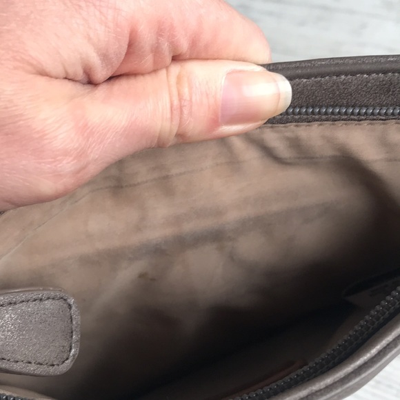 👛Nine West cross body purse 👛 - Picture 12 of 12